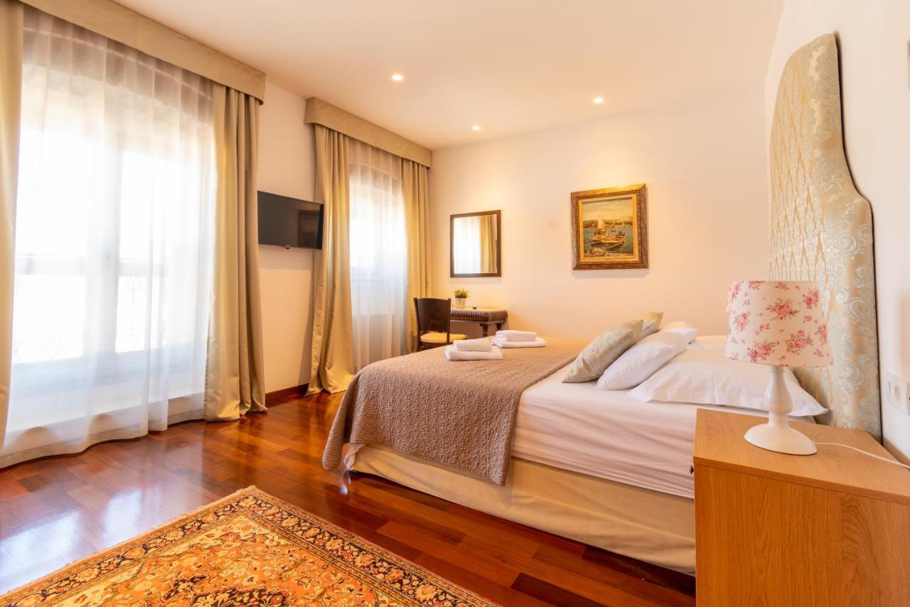 Heritage Apolon 4* Stari Grad (Hvar)